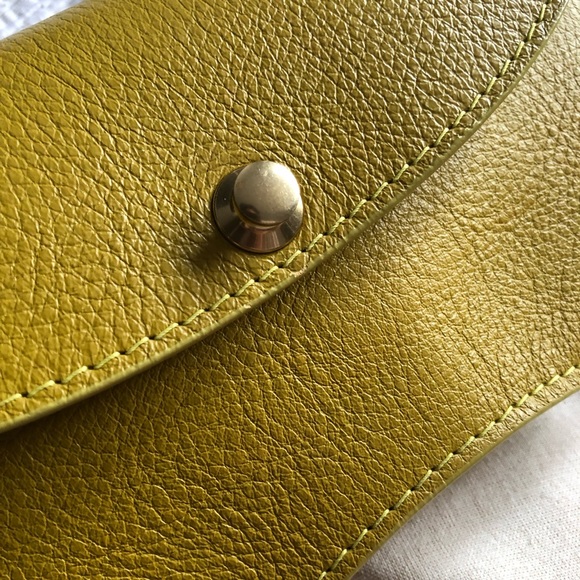 Lindquist Object Faba Bag Chartreuse - Picture 5 of 10